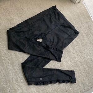 Lululemon Black Gray Camo Yoga Pants